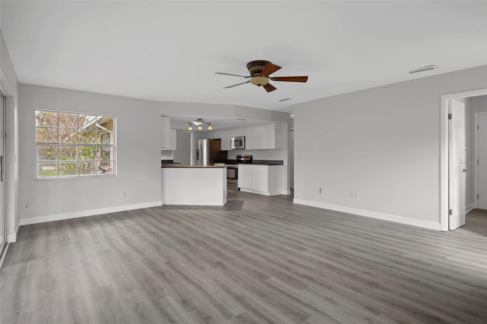 KEYSTONE PARK COLONY SUB - Residential Lease