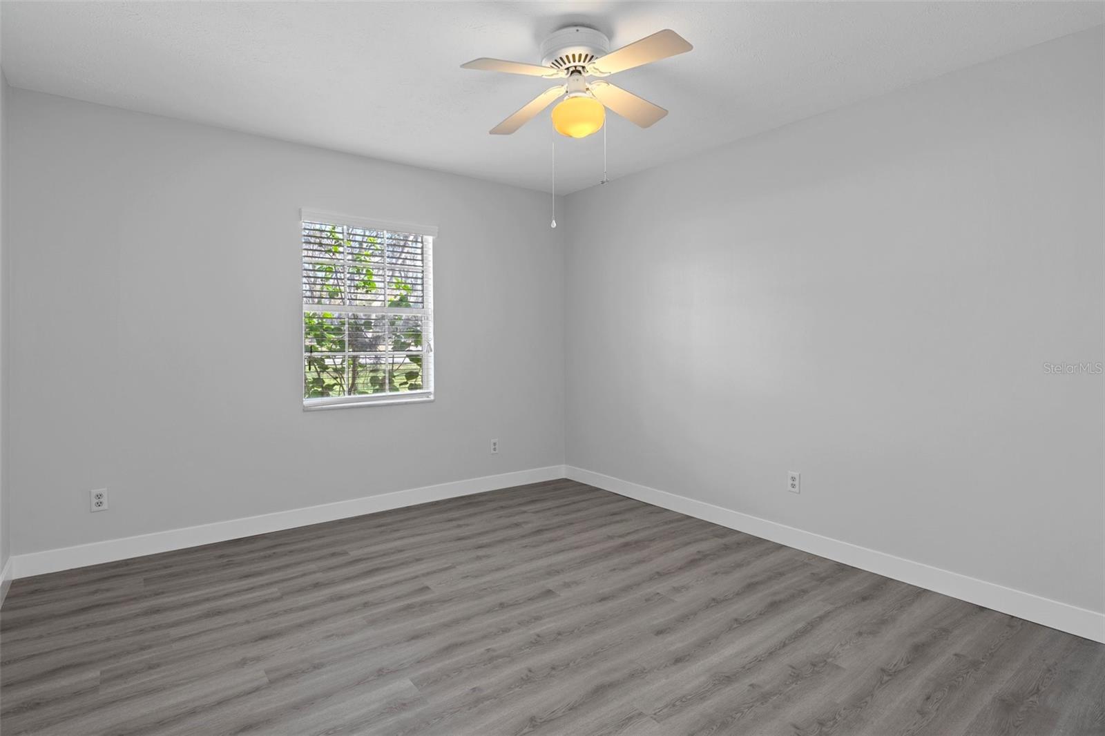 KEYSTONE PARK COLONY SUB - Residential Lease