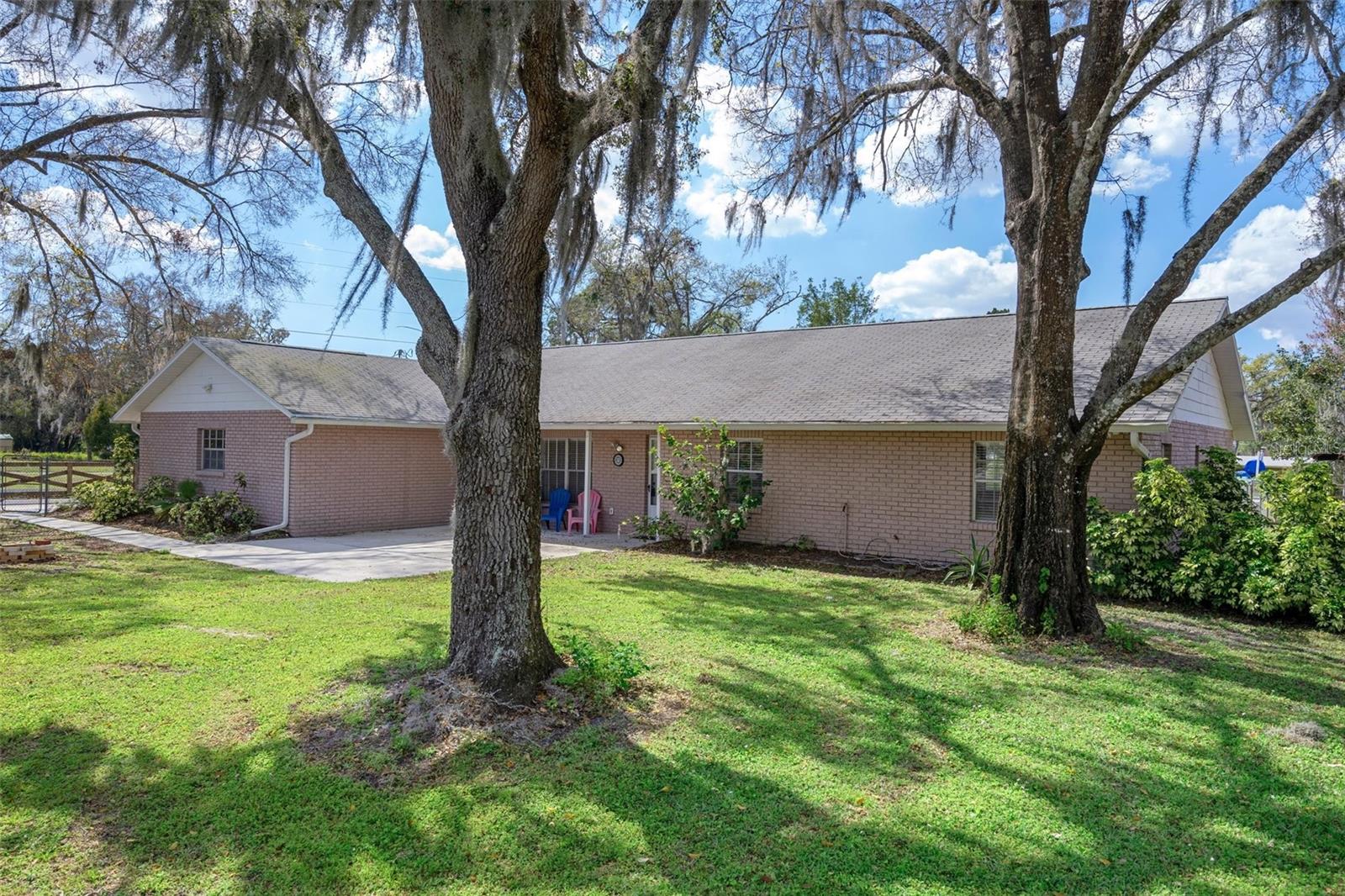 KEYSTONE PARK COLONY SUB - Residential Lease