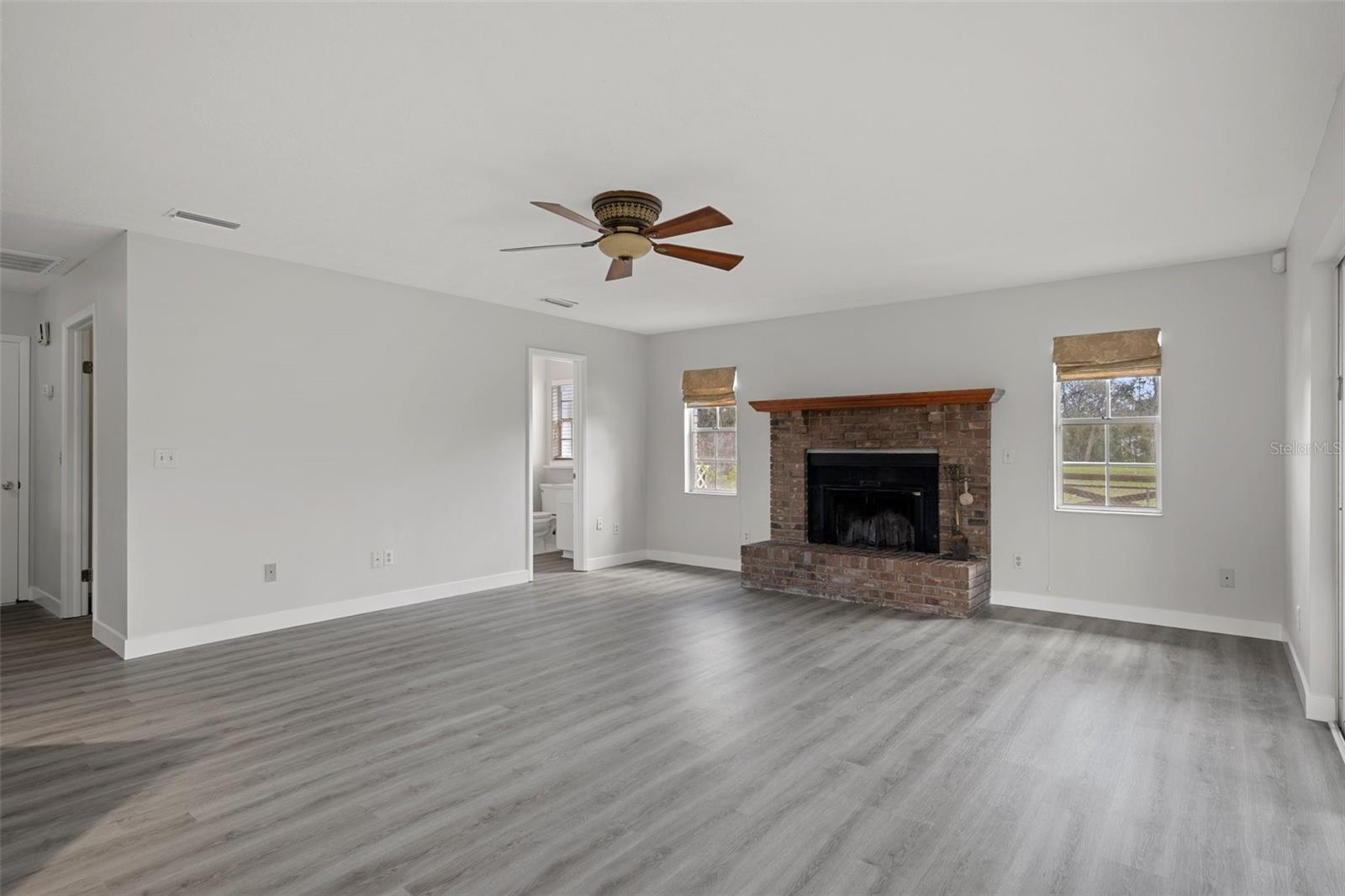 KEYSTONE PARK COLONY SUB - Residential Lease