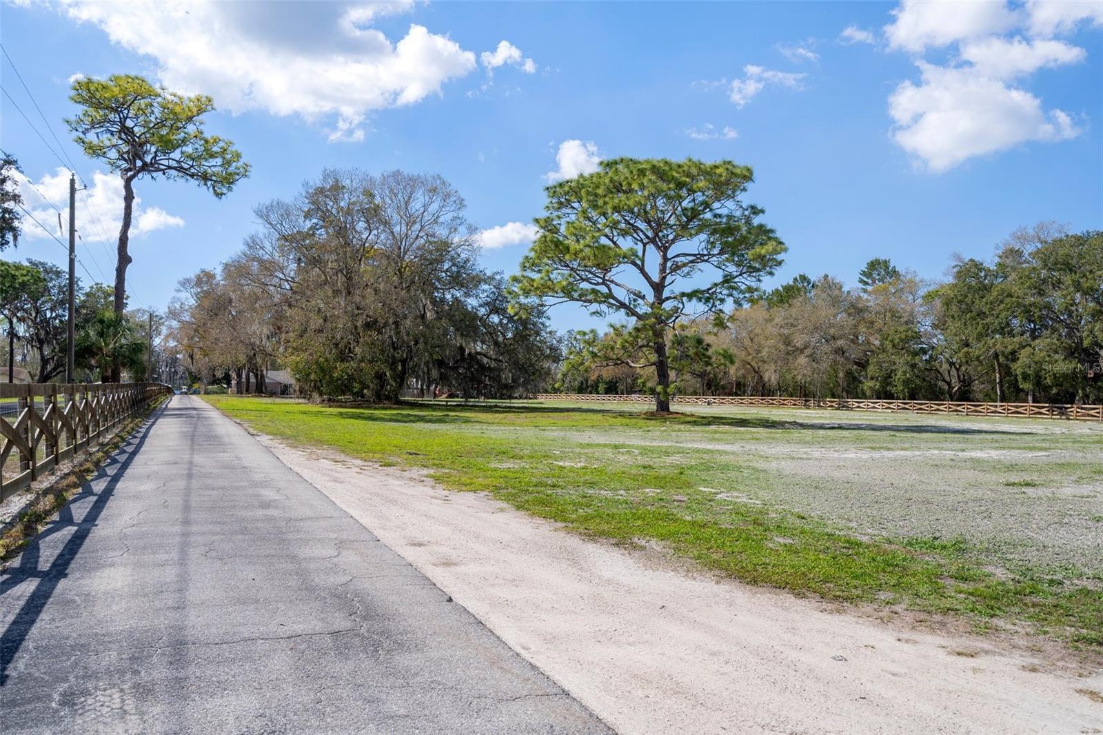KEYSTONE PARK COLONY SUB - Residential Lease