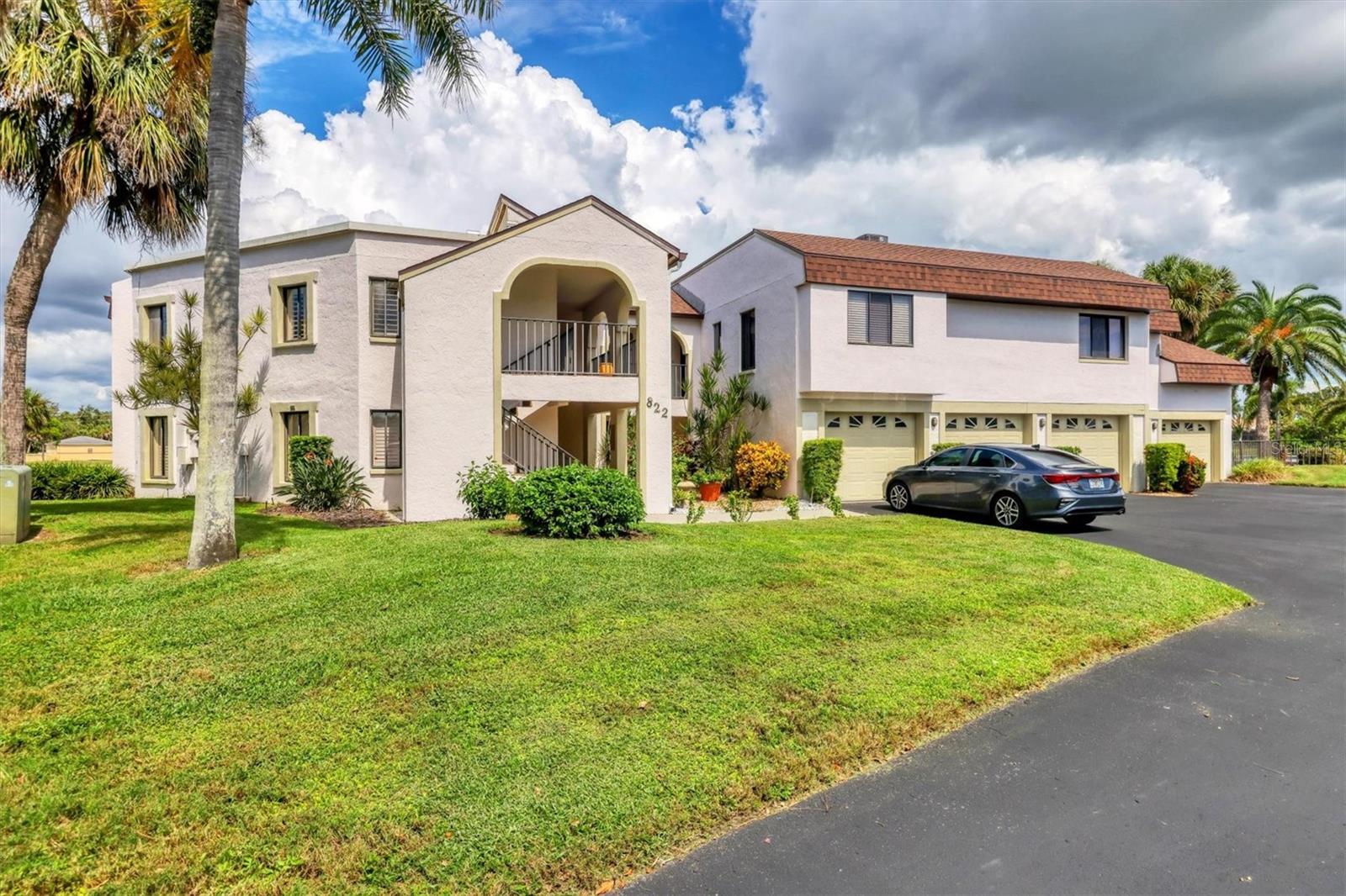 822 CAPRI ISLES BOULEVARD 210