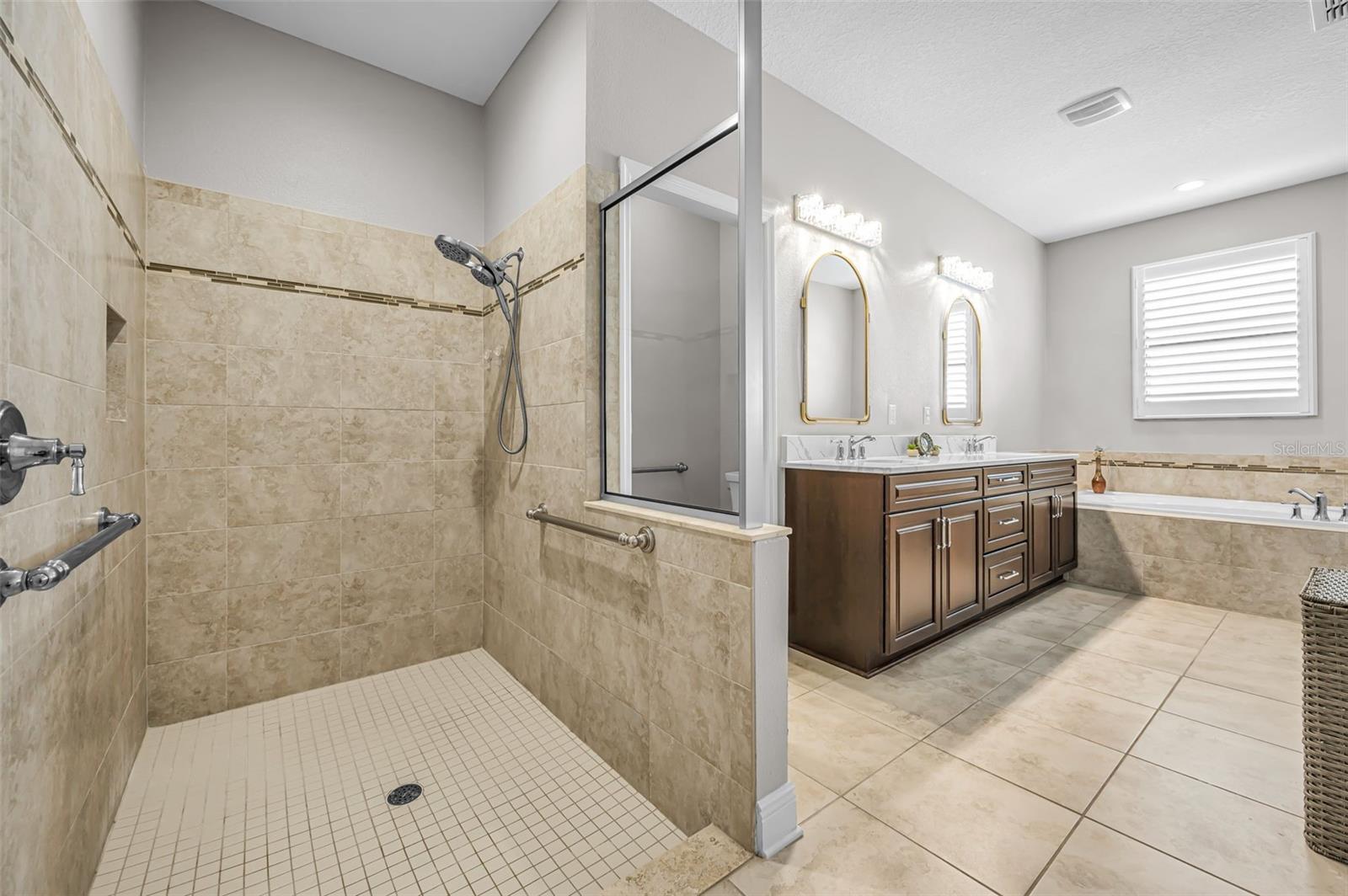 CONNERTON VILLAGE 2 PRCL 211 - Residential