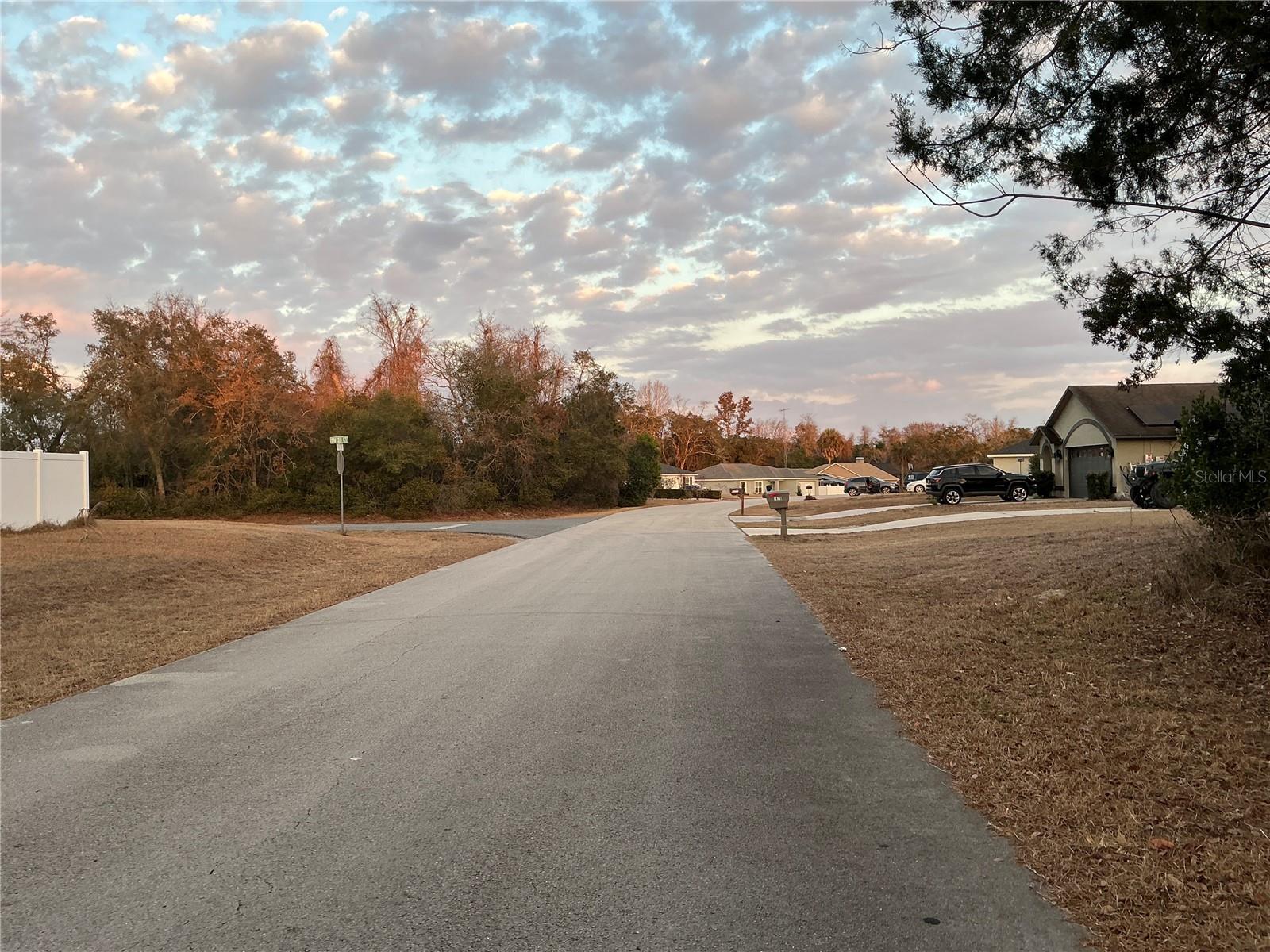 MARION OAKS 01 - Land