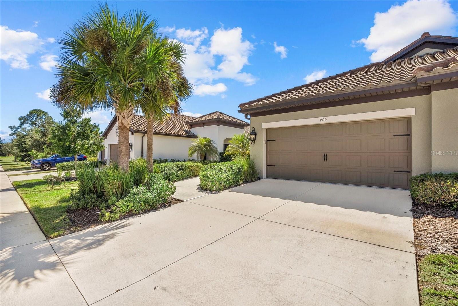 205 SAREZZO CIRCLE