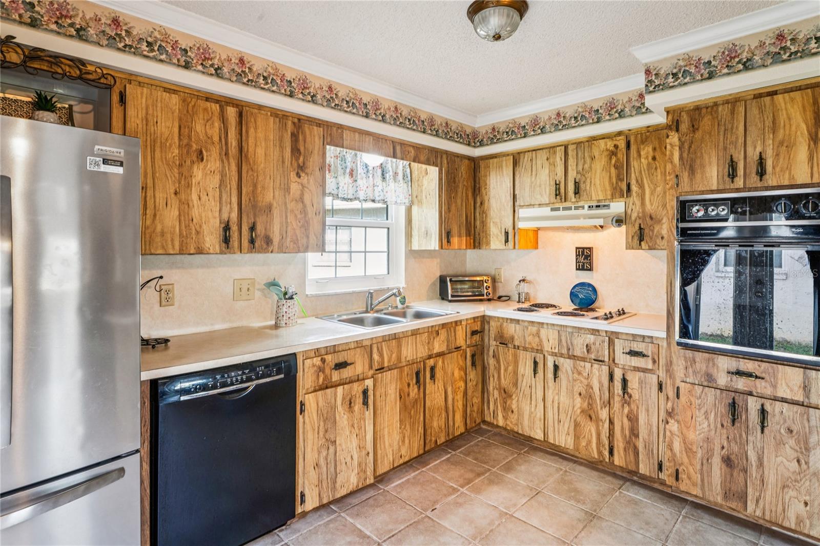 WILDS CONDO - Residential