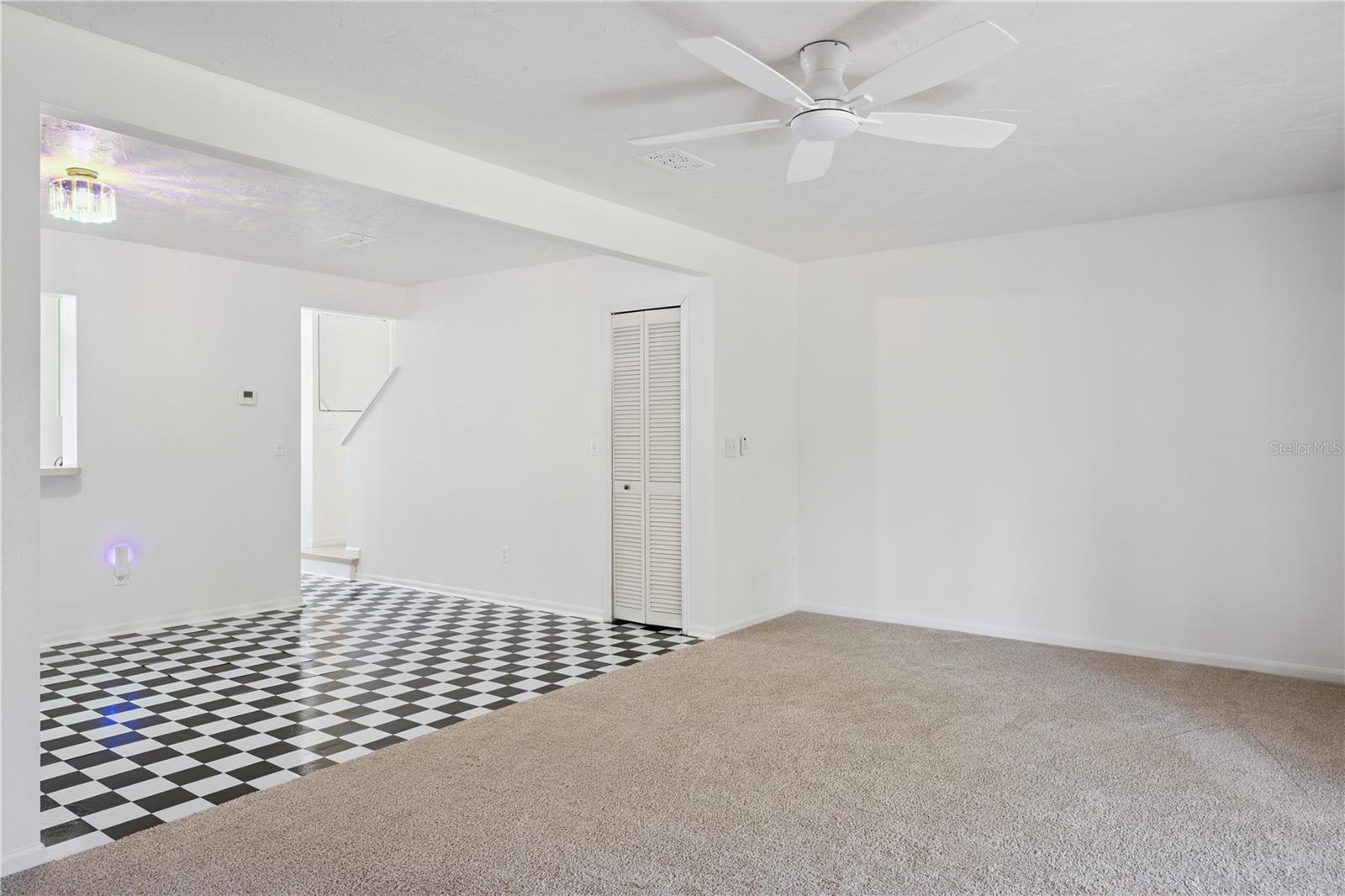 MOUNT GREENWOOD UNIT 2 OF - Residential