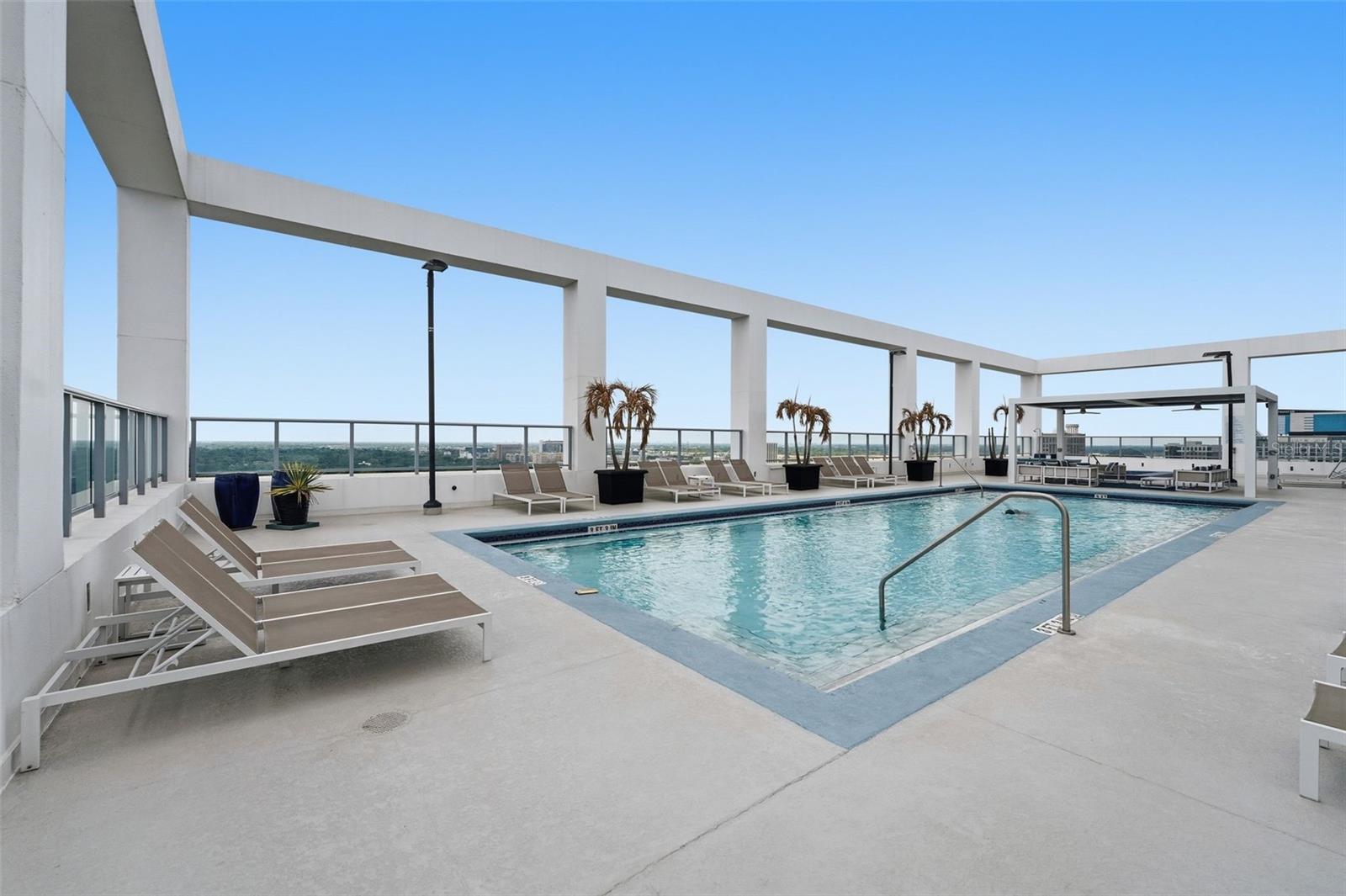 STAR TOWER CONDO - Residential