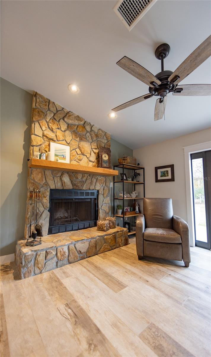 INDIAN HAMMOCK HUNT & RIDING C - Residential