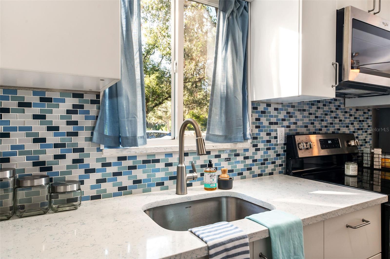 BAYVIEW - Residential