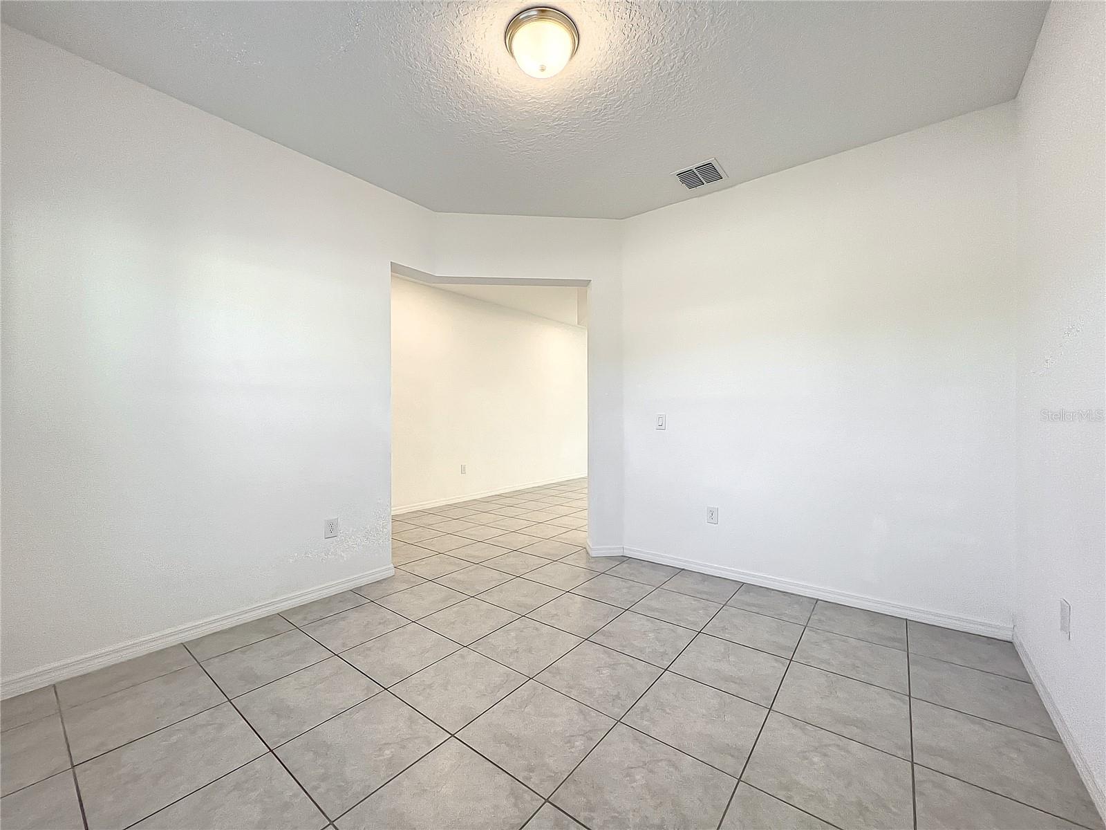 OAKLAND TRLS PH 1 - Residential