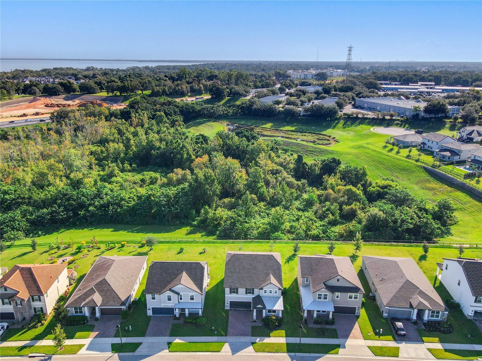 OAKLAND TRLS PH 1 - Residential