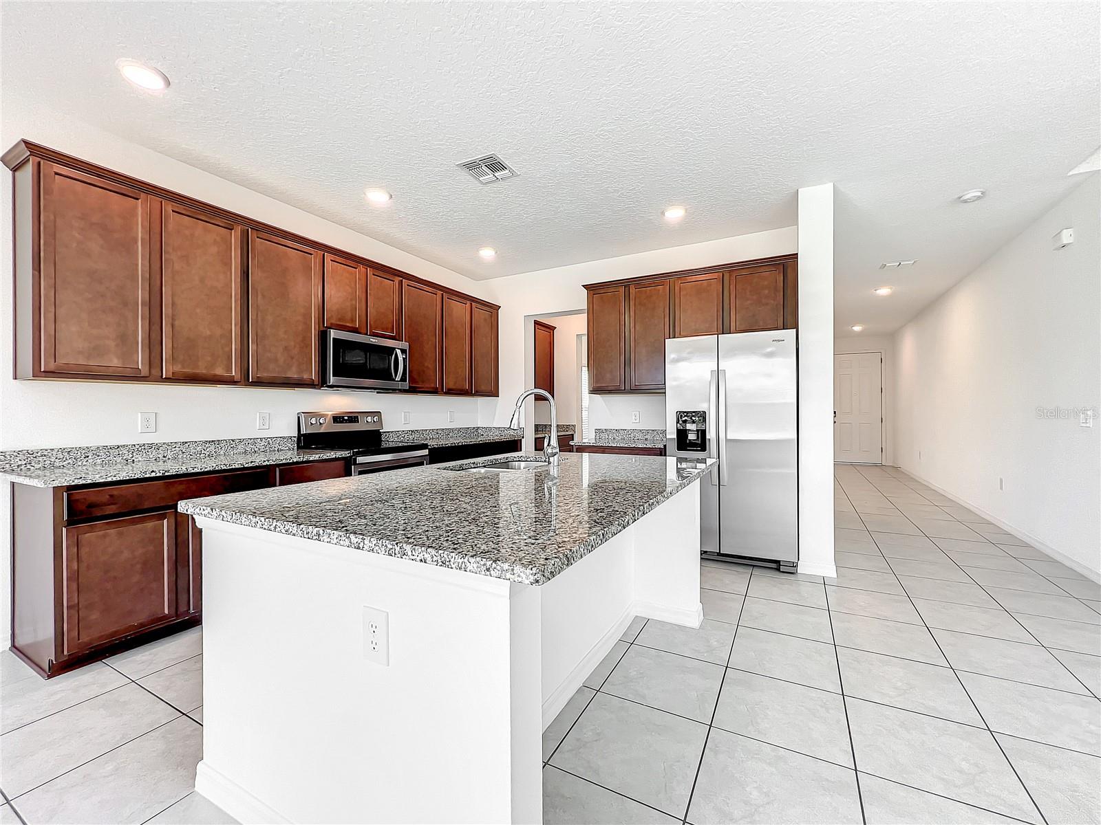 OAKLAND TRLS PH 1 - Residential