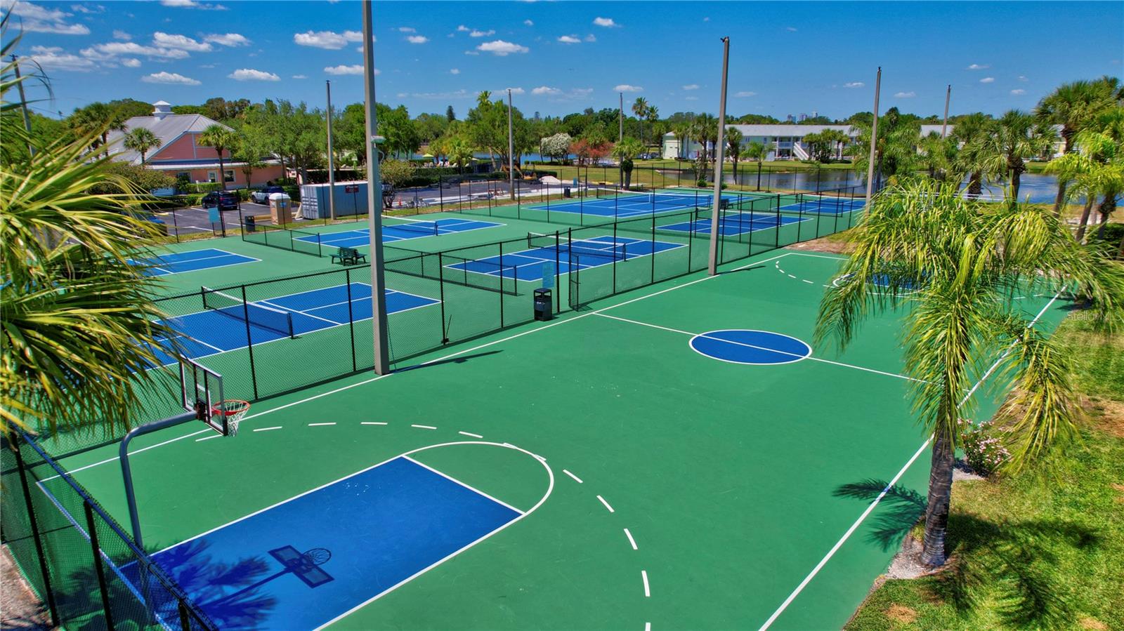 WATERSIDE AT COQUINA KEY SOUTH - Residential