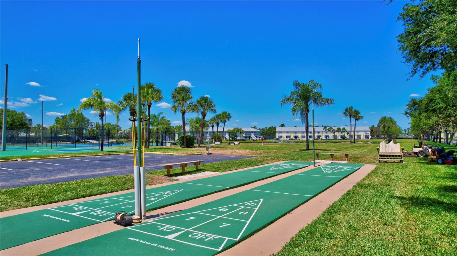 WATERSIDE AT COQUINA KEY SOUTH - Residential