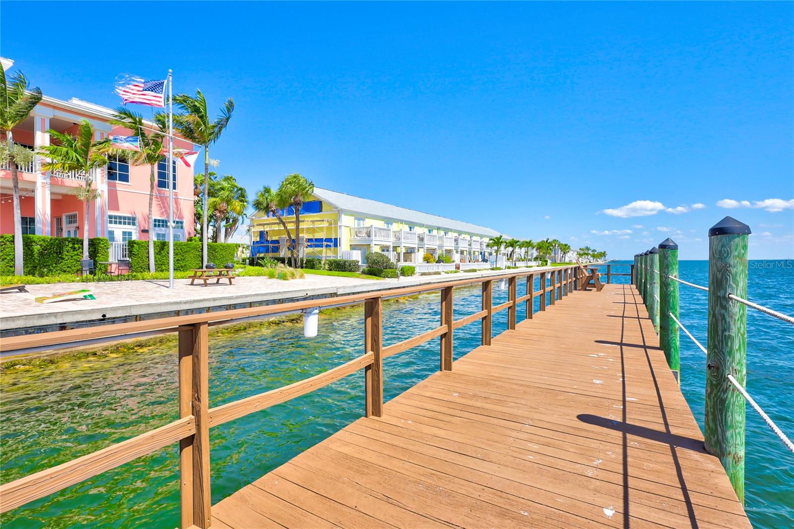 WATERSIDE AT COQUINA KEY SOUTH - Residential