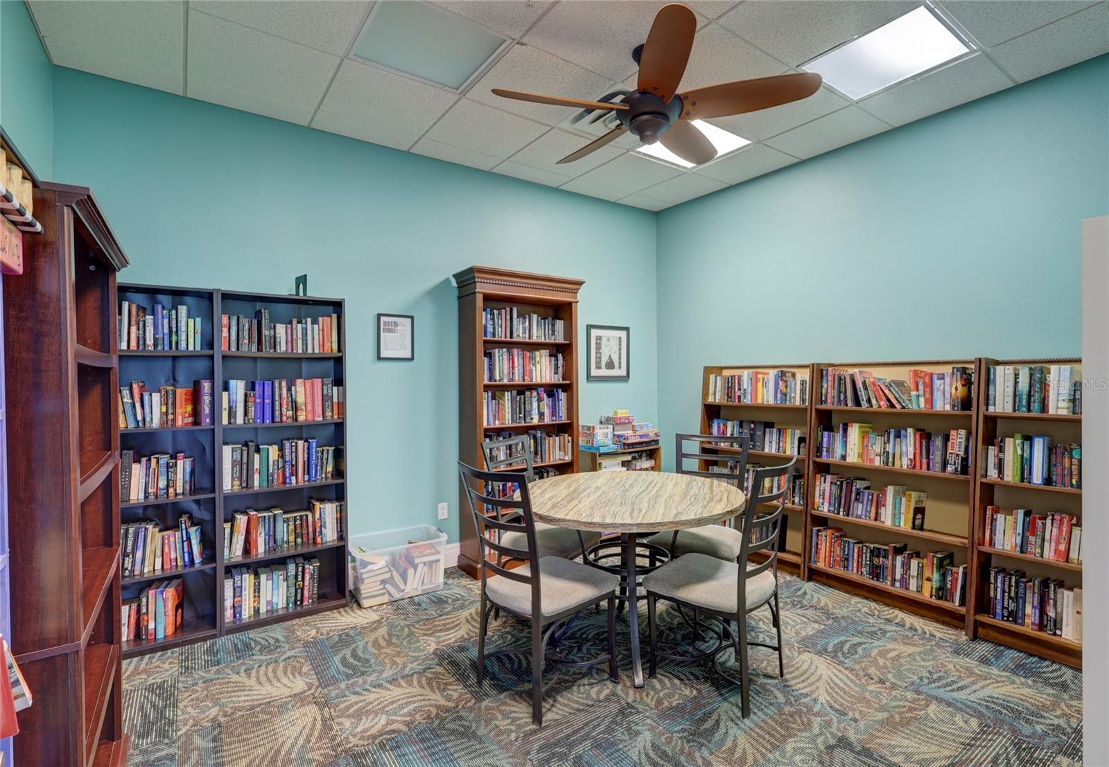 WATERSIDE AT COQUINA KEY SOUTH - Residential