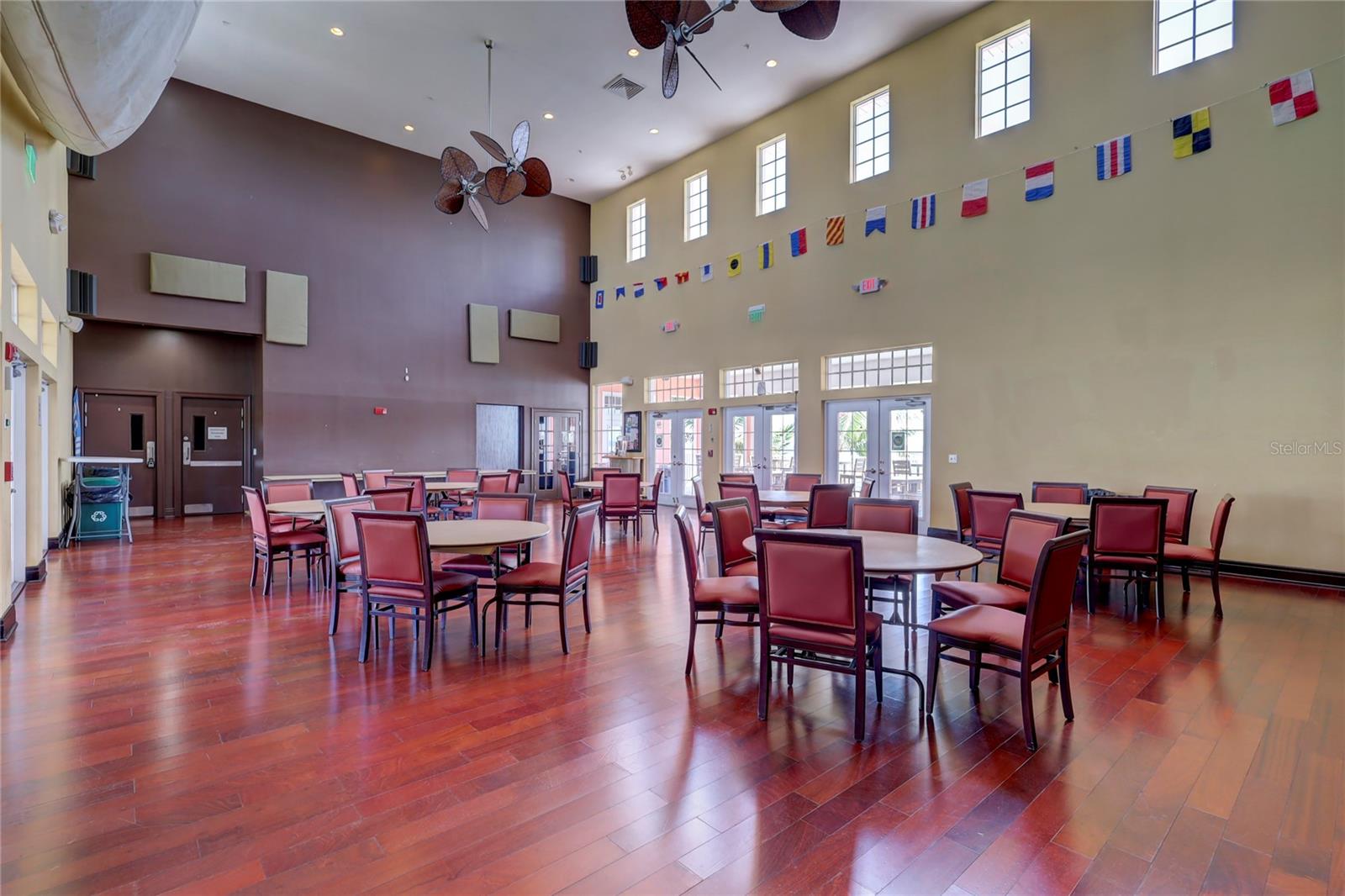 WATERSIDE AT COQUINA KEY SOUTH - Residential