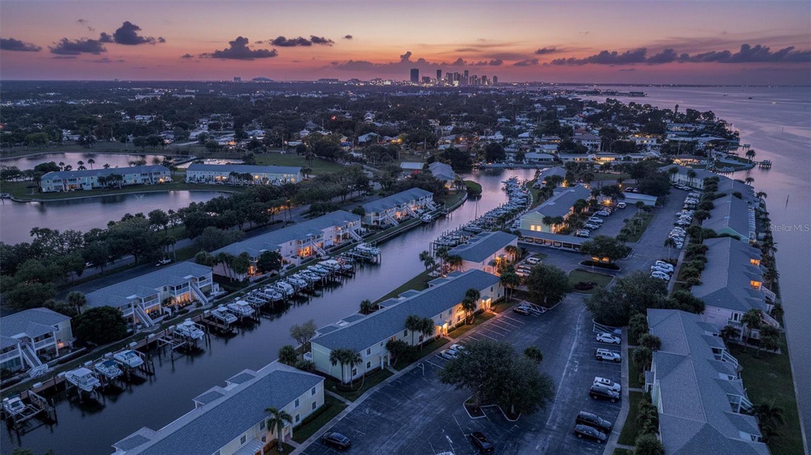 WATERSIDE AT COQUINA KEY SOUTH - Residential