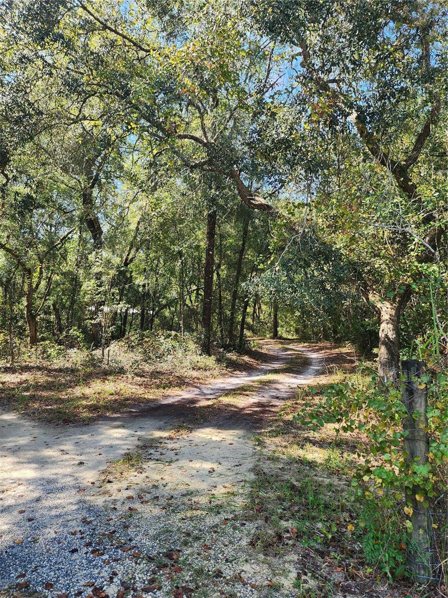 OAKS MEADOWS PHASE II - Residential