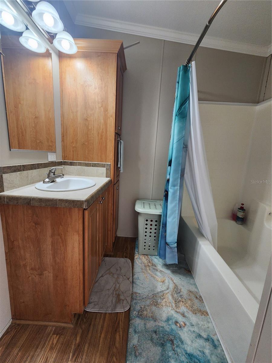 OAKS MEADOWS PHASE II - Residential