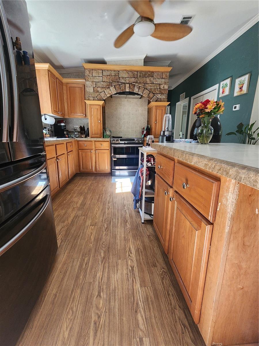 OAKS MEADOWS PHASE II - Residential