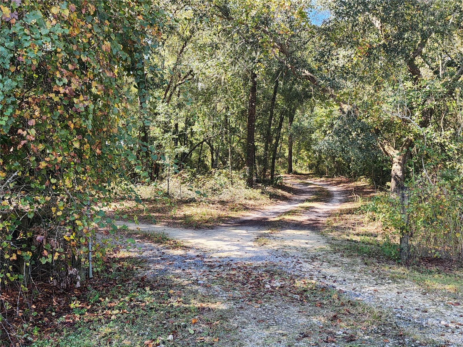 OAKS MEADOWS PHASE II - Residential