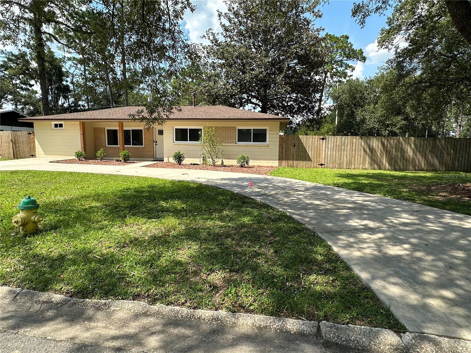CAROL ESTATES 3RD ADD - Residential