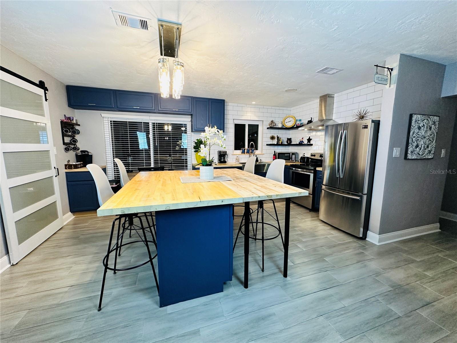 CAROL ESTATES 3RD ADD - Residential