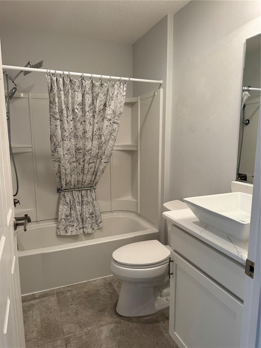 LADY LAKE ORANGE BLOSSOM GARDENS UNIT 06 - Residential