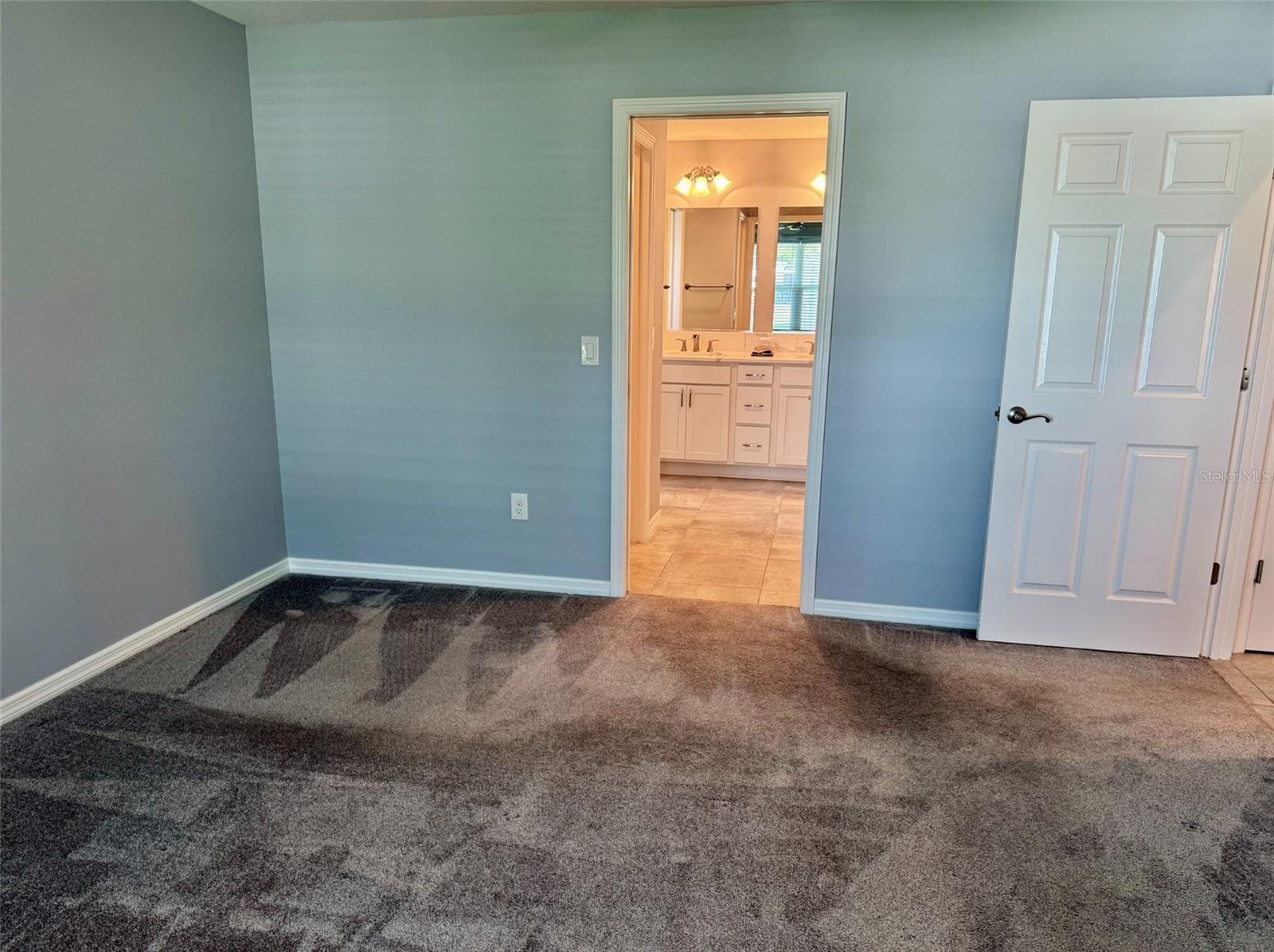 LADY LAKE ORANGE BLOSSOM GARDENS UNIT 06 - Residential