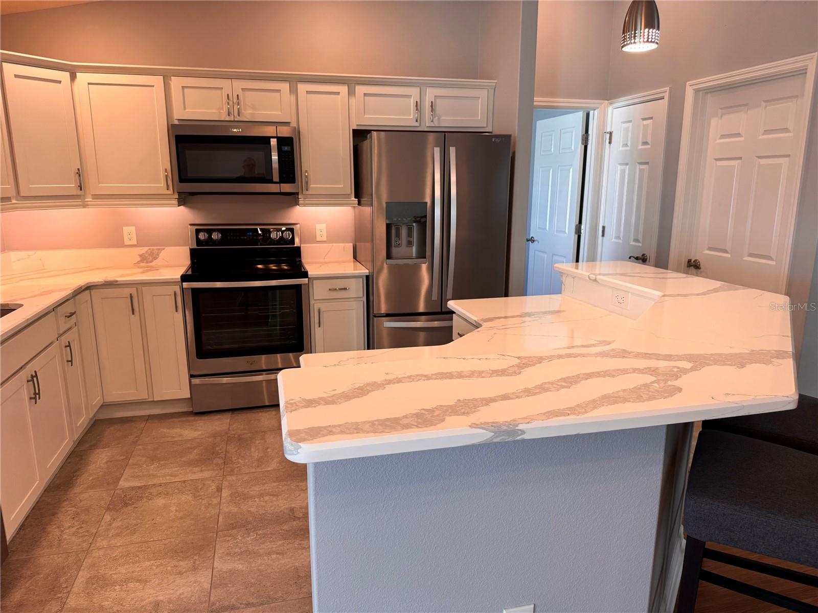 LADY LAKE ORANGE BLOSSOM GARDENS UNIT 06 - Residential