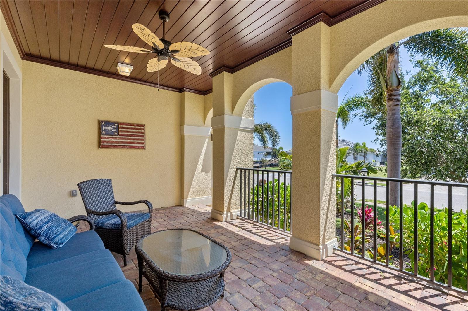 5503 TITLE ROW DRIVE