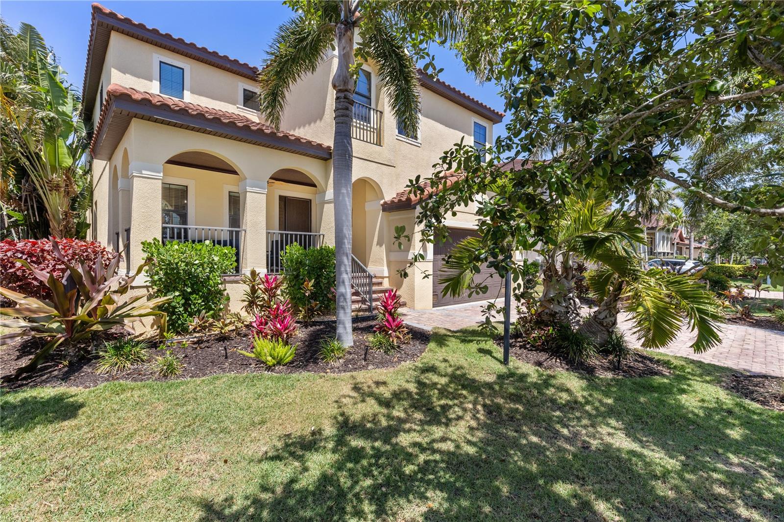 5503 TITLE ROW DRIVE