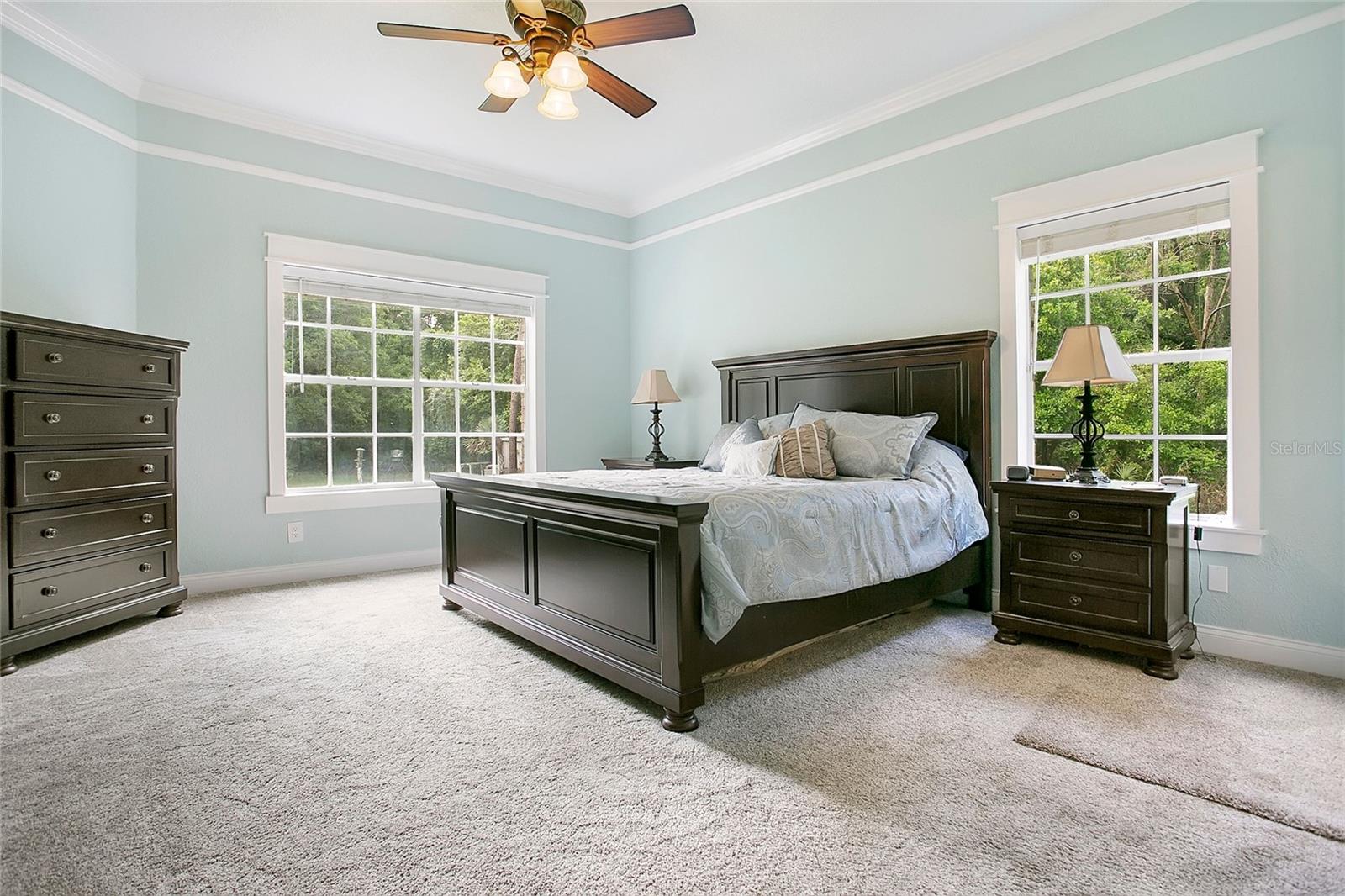 COUNTRY ESTATES - Residential