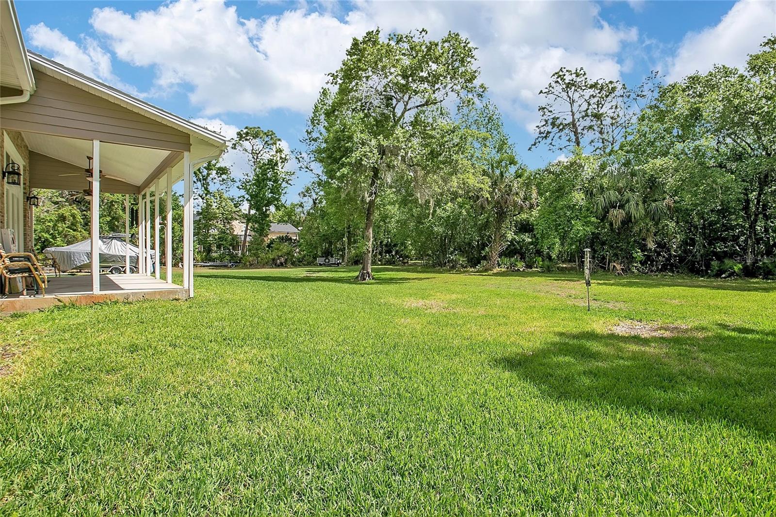 COUNTRY ESTATES - Residential