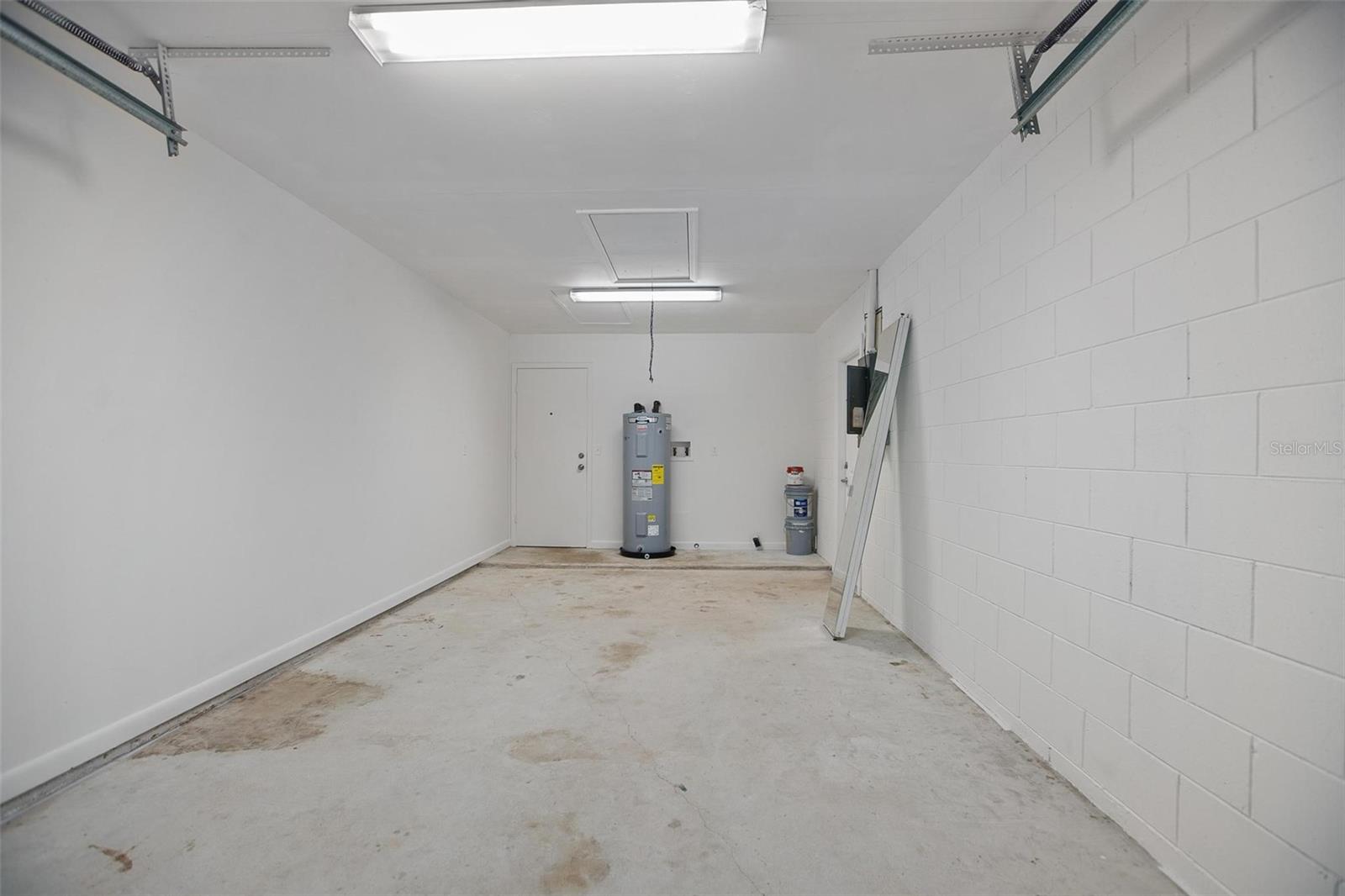 BELLARICA IN 17-17-30 & 18-17-30 - Residential