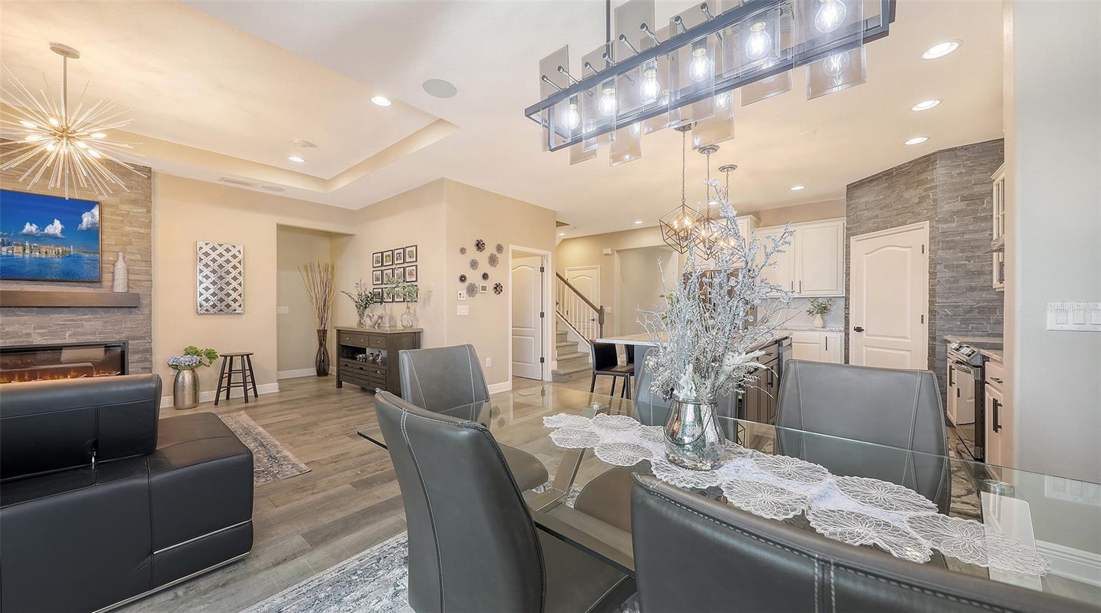 2821 ORIOLE DRIVE