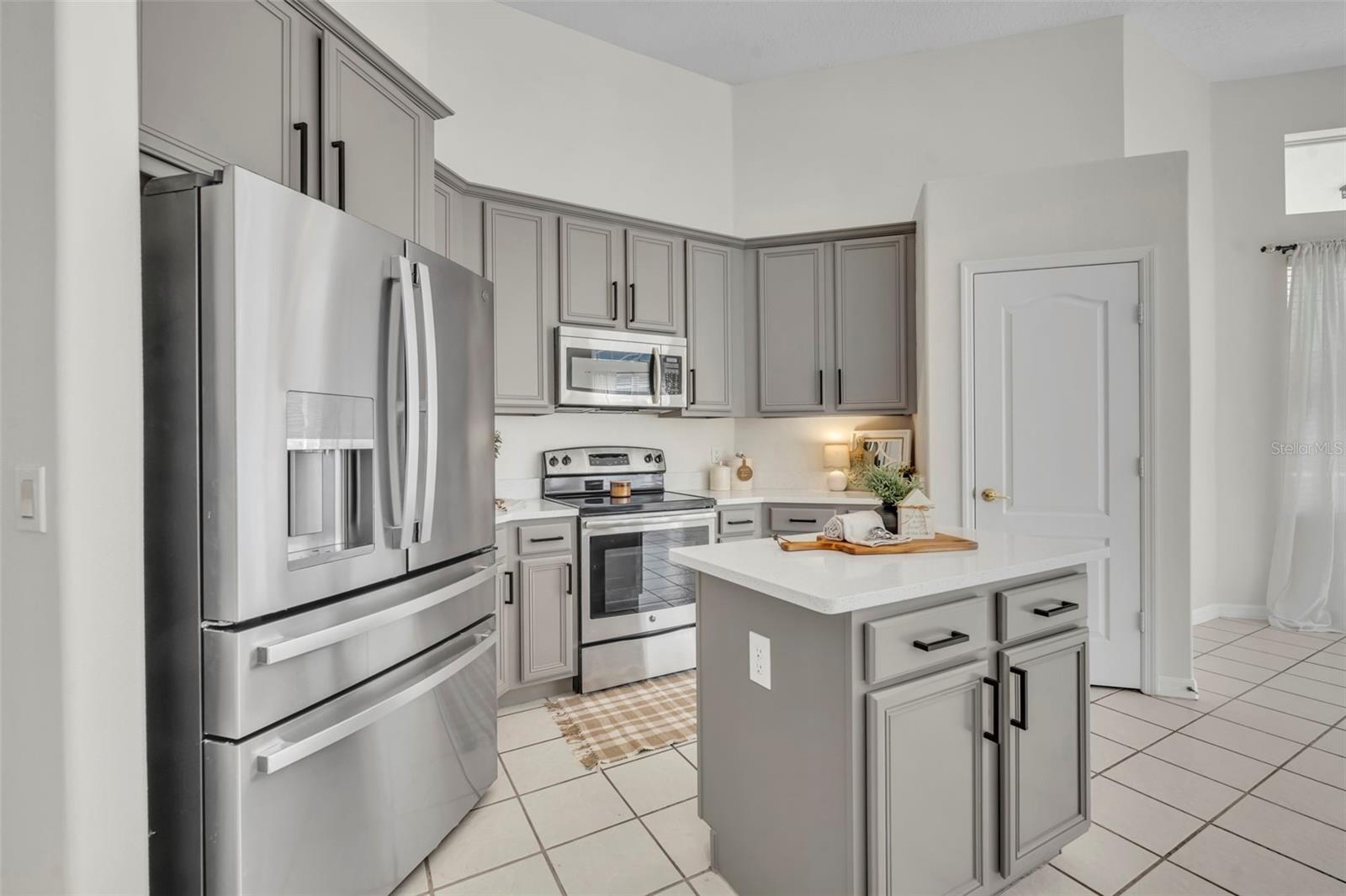 WATERFORD LAKES TR N23A - Residential