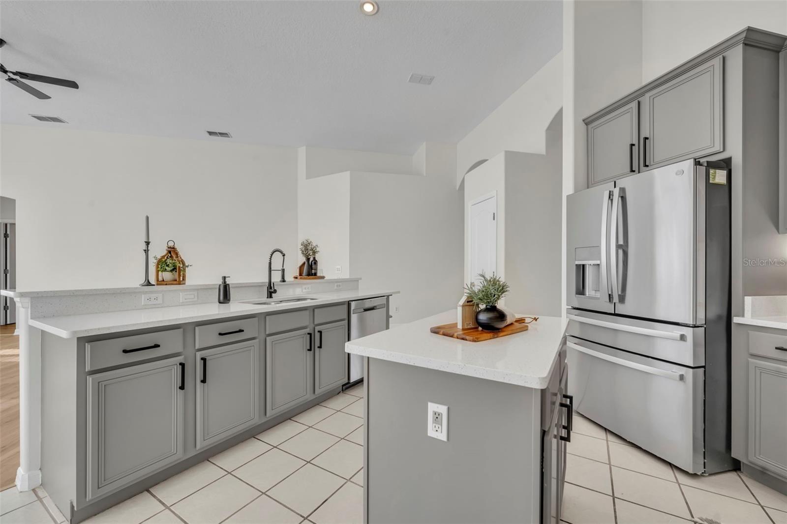 WATERFORD LAKES TR N23A - Residential