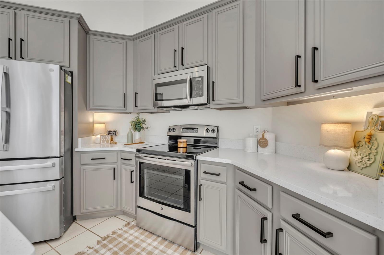 WATERFORD LAKES TR N23A - Residential