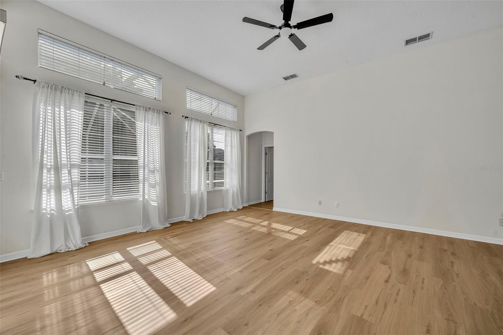 WATERFORD LAKES TR N23A - Residential