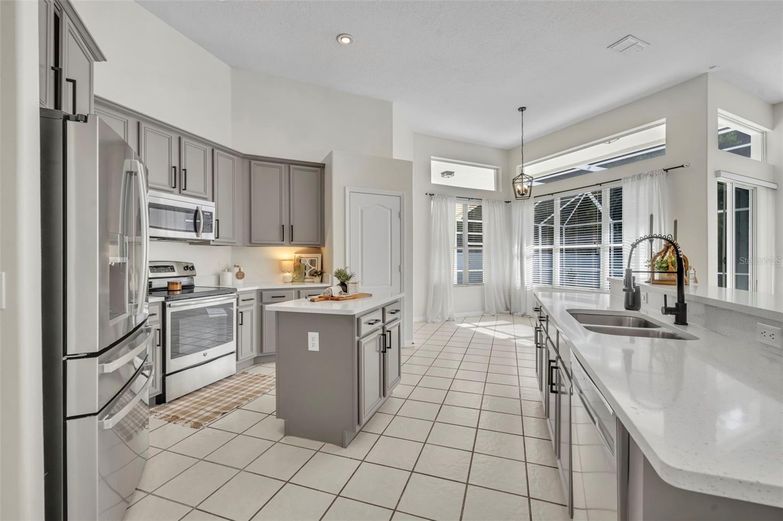 WATERFORD LAKES TR N23A - Residential