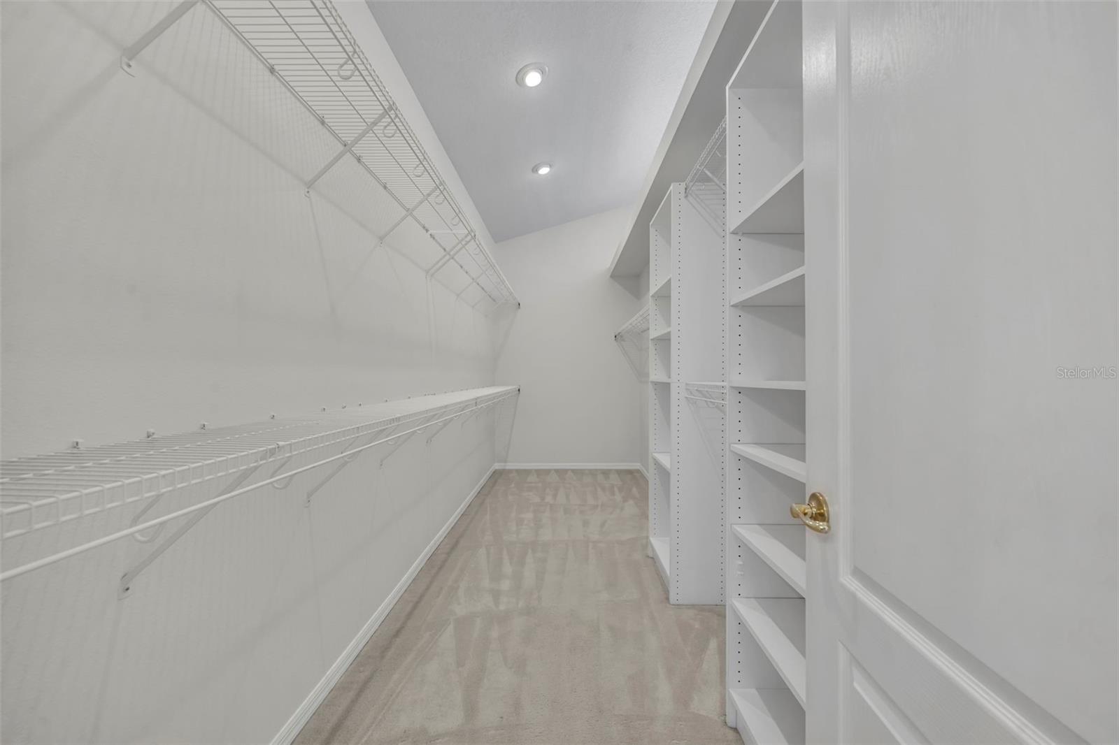 WATERFORD LAKES TR N23A - Residential