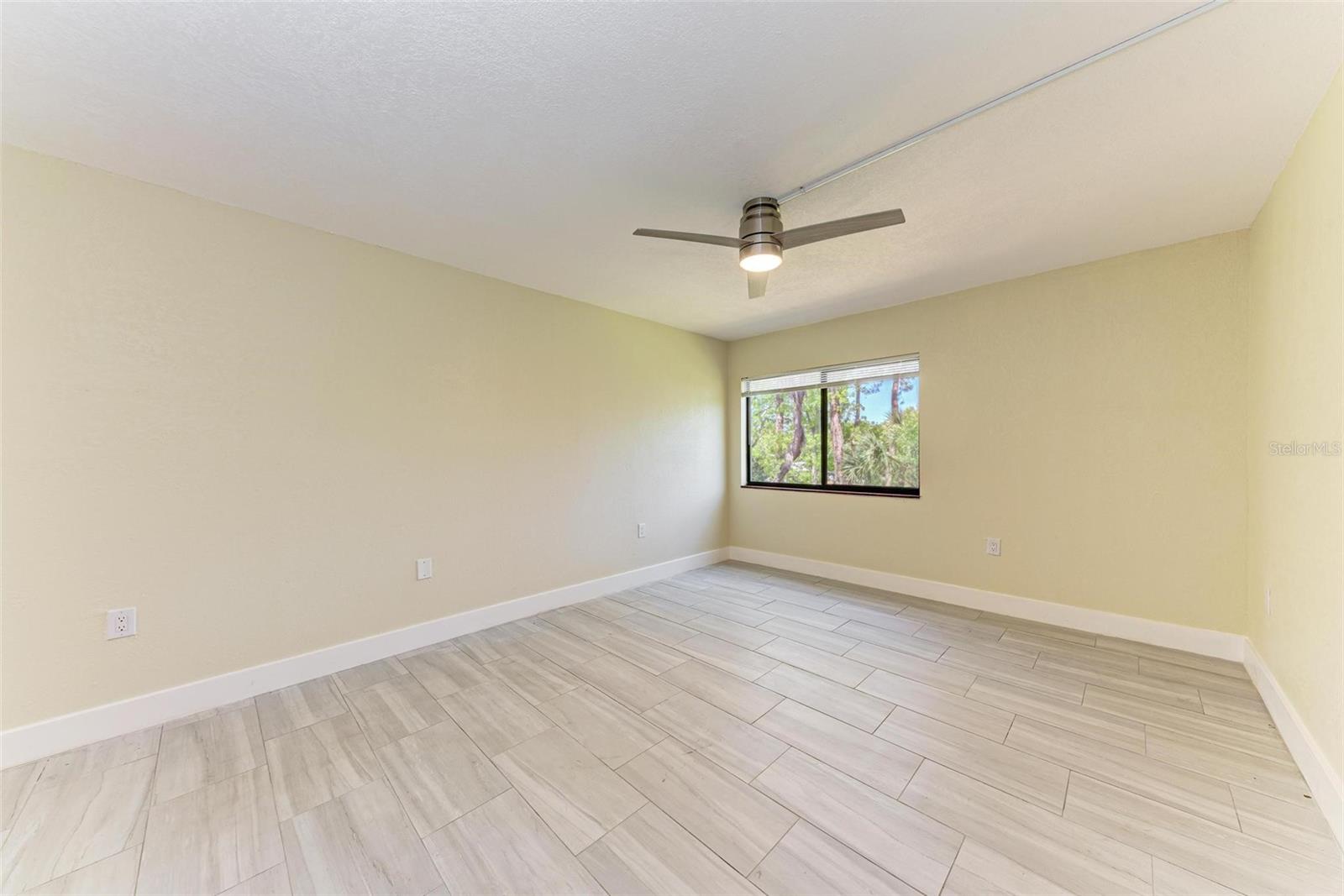 ORCHID OAKS II - Residential