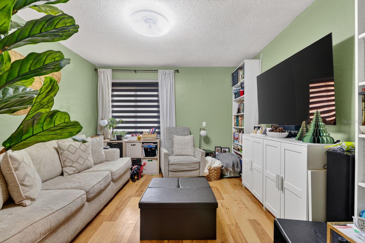 PALMETTO WOODS - Residential