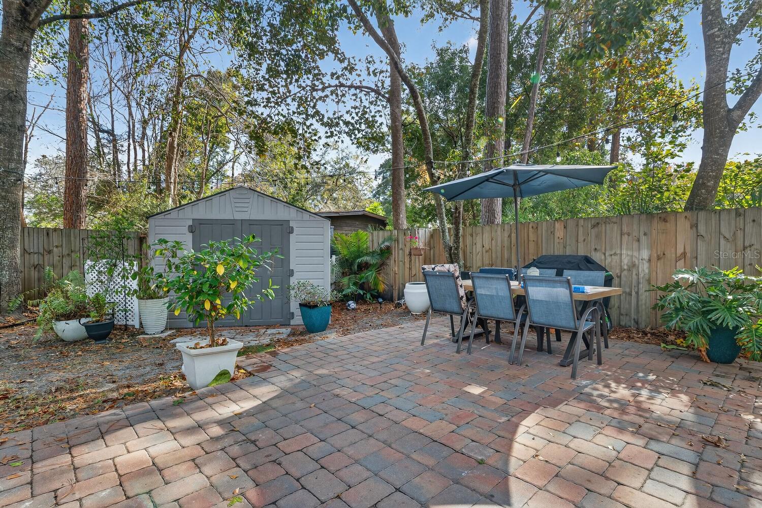 PALMETTO WOODS - Residential