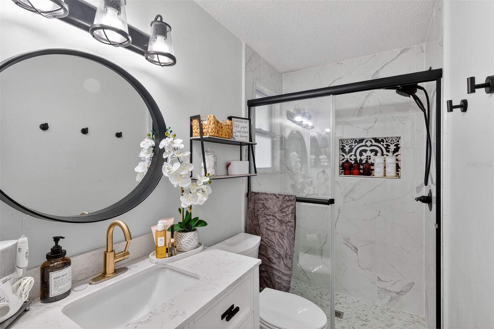 PALMETTO WOODS - Residential