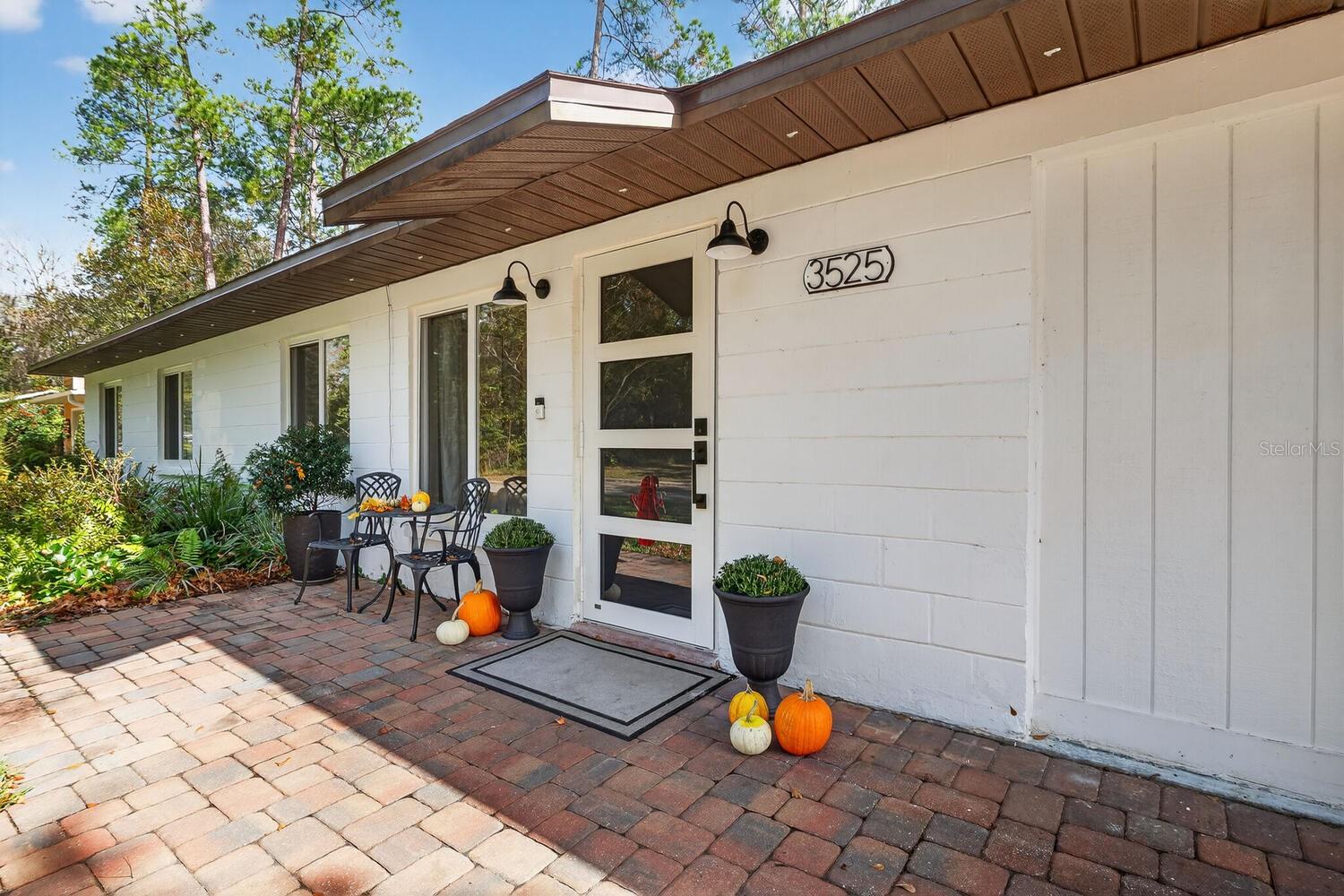 PALMETTO WOODS - Residential