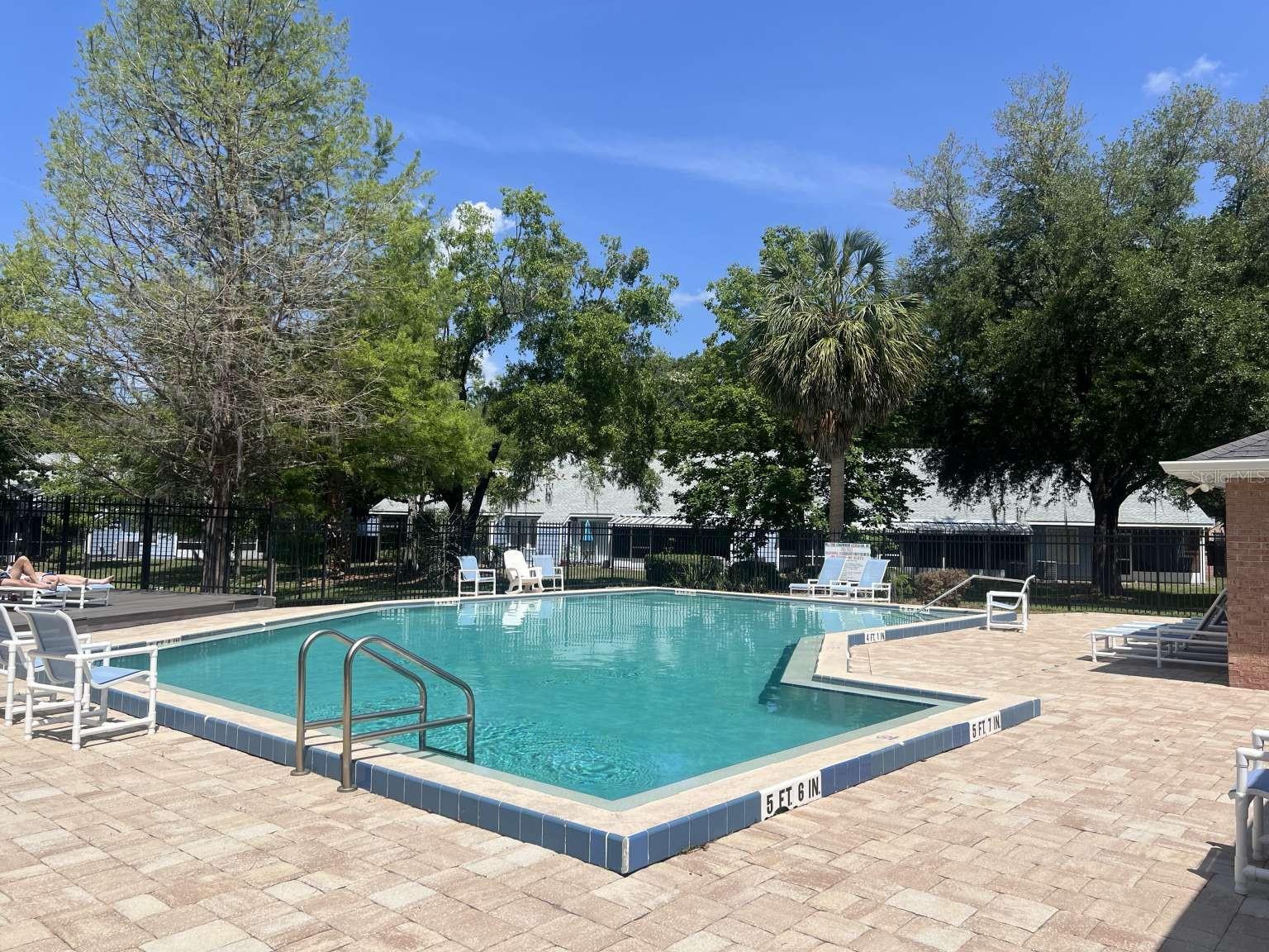 554 NW 50TH BOULEVARD